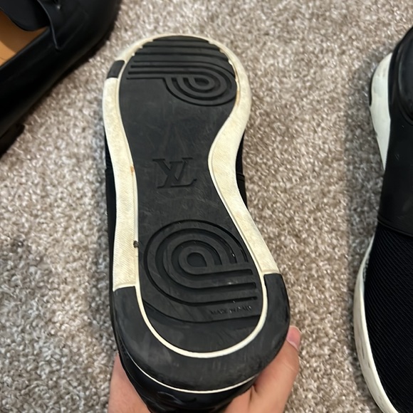 Small that’s way selling it. - Picture 6 of 15